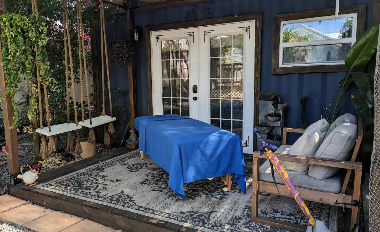 Cozy Af Tiny-House Oasis Villa Tampa Luaran gambar