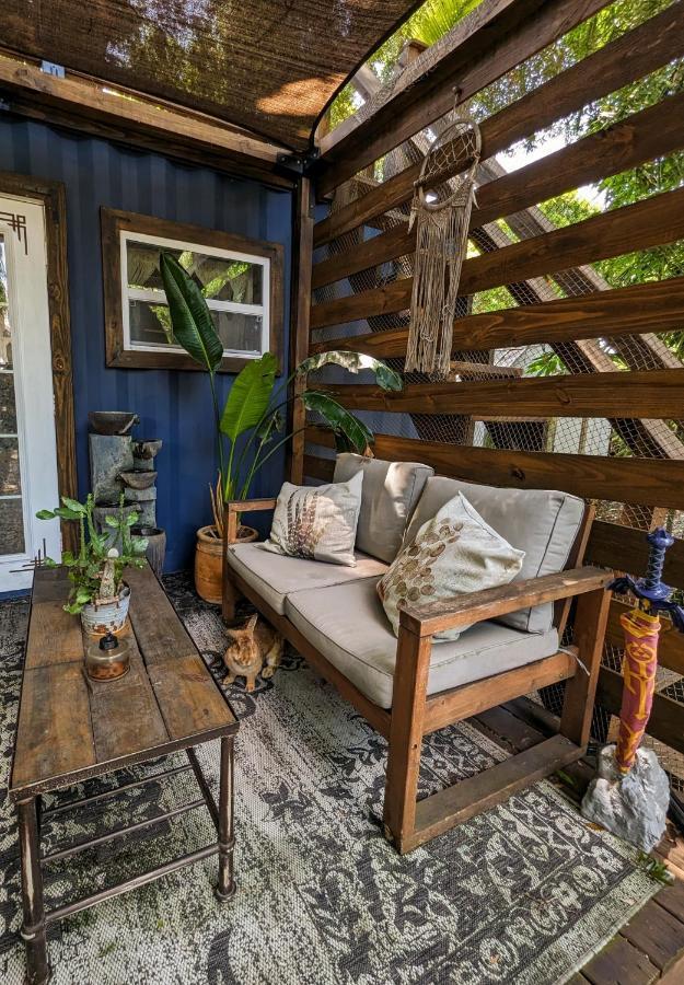 Cozy Af Tiny-House Oasis Villa Tampa Luaran gambar