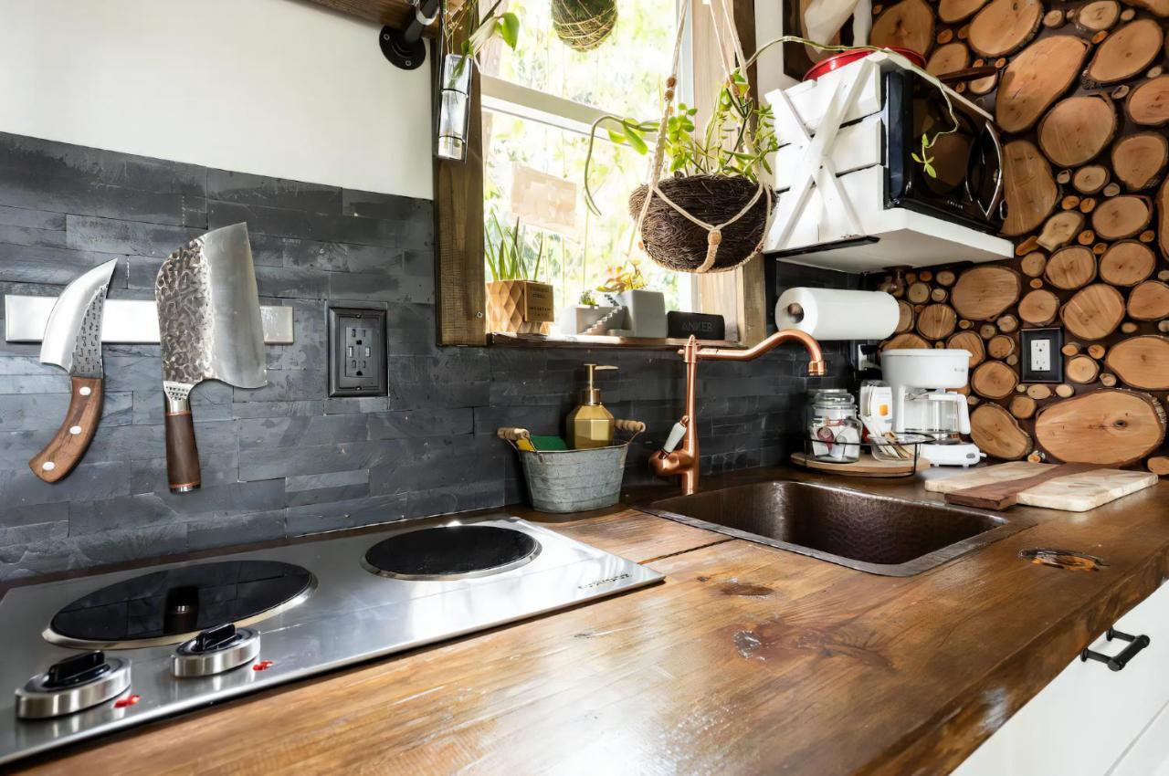 Cozy Af Tiny-House Oasis Villa Tampa Luaran gambar